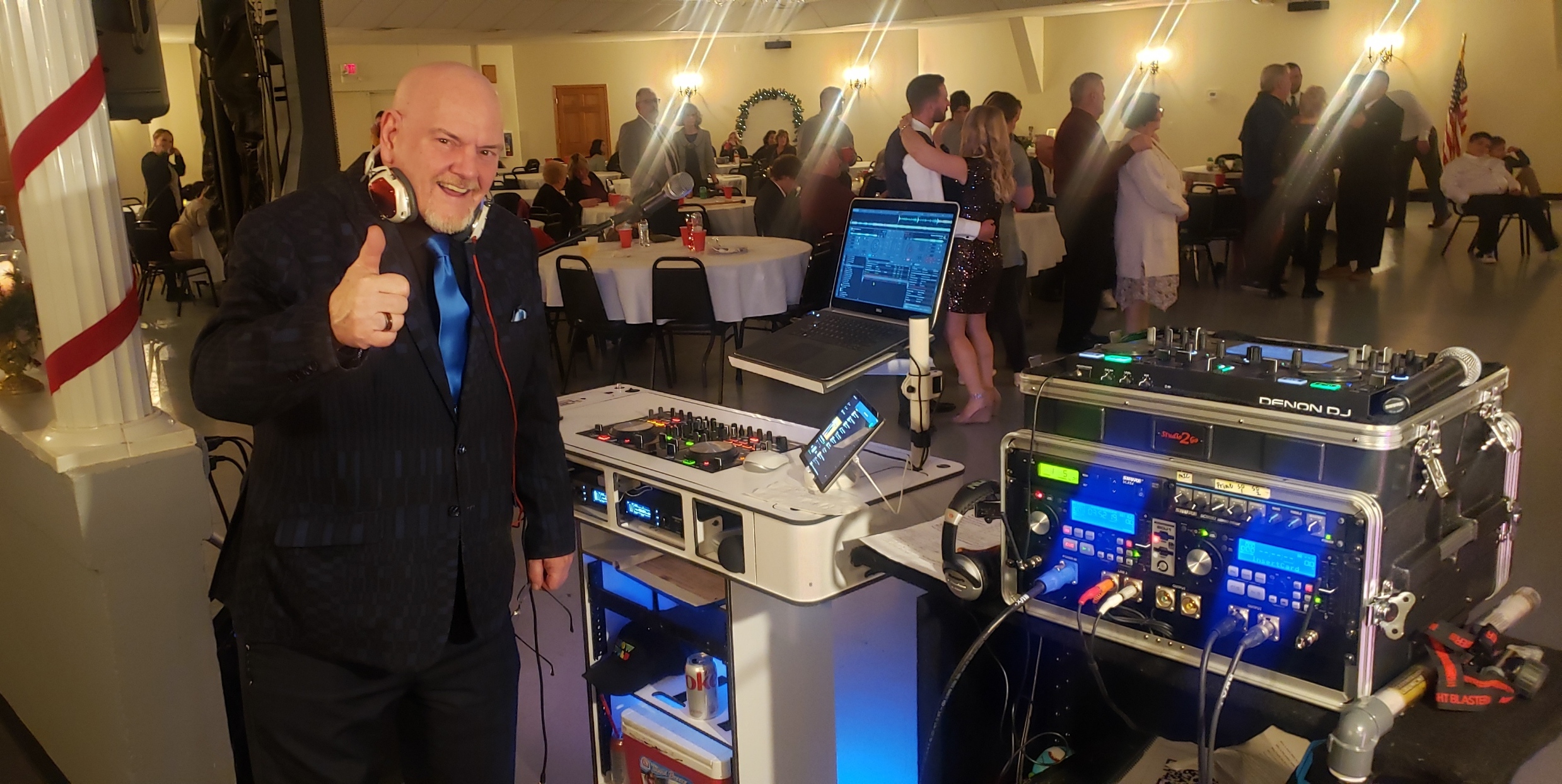 Greg Mr. O entertaining at a wedding